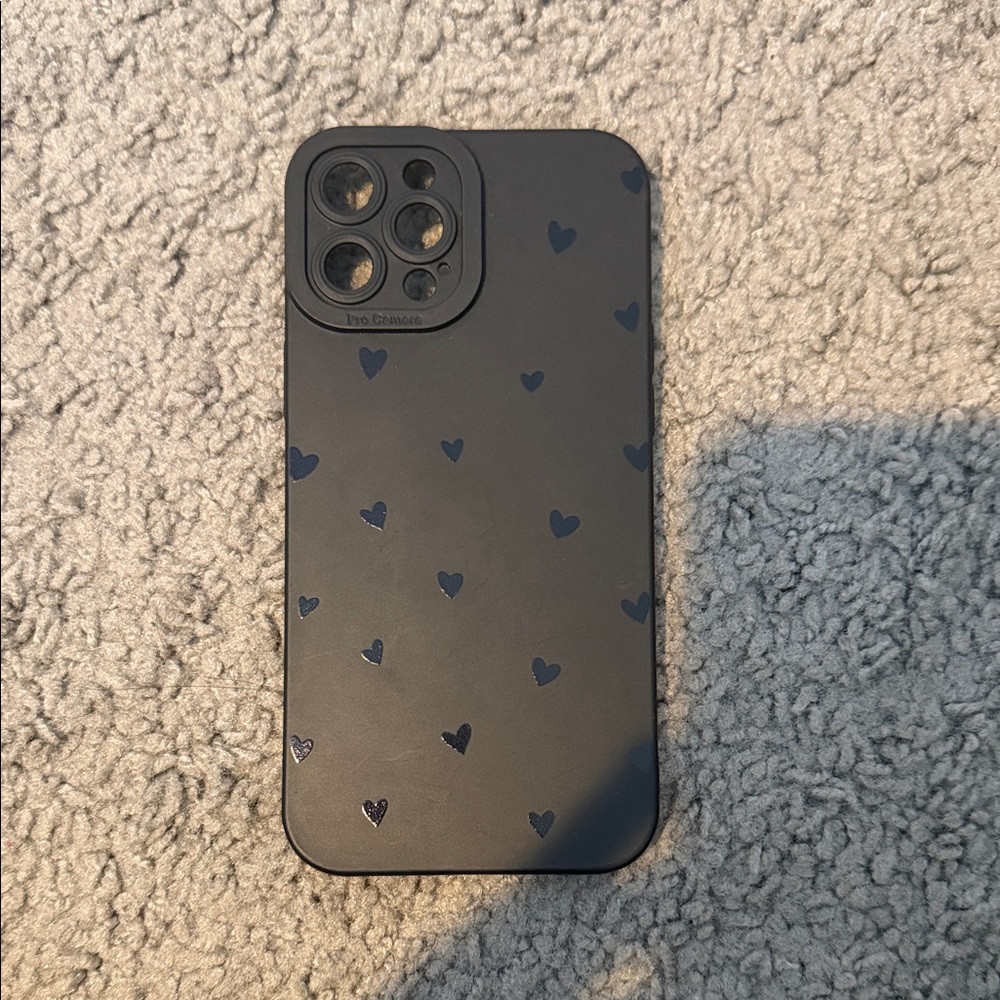 Heart Patterned Black Phone Case